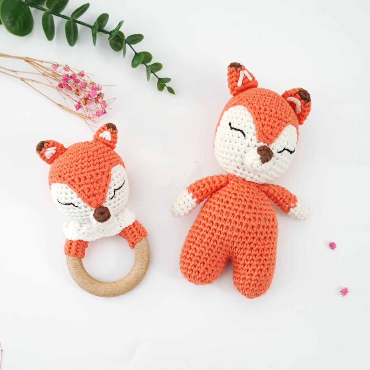 3 Piece Cute Fox Crochet Set